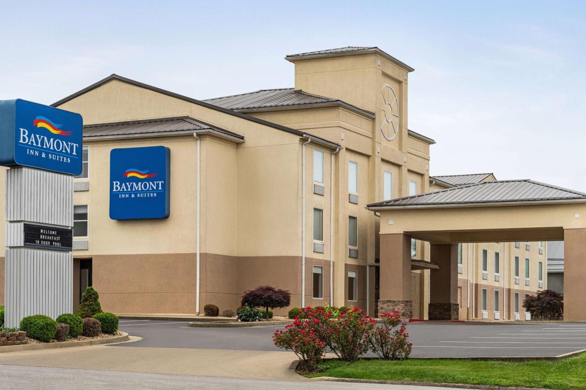 Baymont By Wyndham Georgetown Hotel Exterior photo